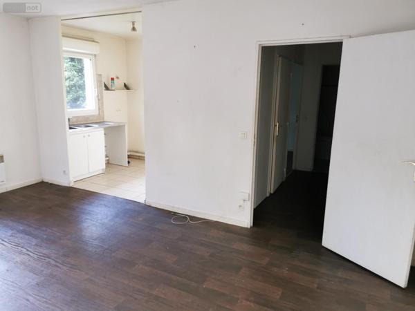 Appartement à rénover à vendre à Aubervilliers en Seine-Saint-Denis (93300), ref : 1768-47
