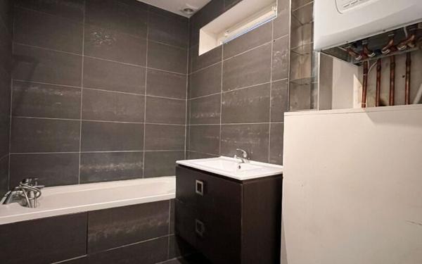 Maison à louer    4 pièces •  Armentières