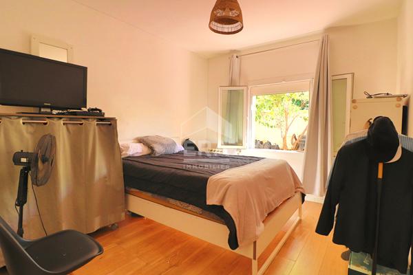 MAISON 5 Pièces 110 M²  4 CHAMBRES  TERRASSE 30 M²  BALCON 9 M² 2 PARKINGS PRIVATIFS  CALME  EXPOSITION SUD