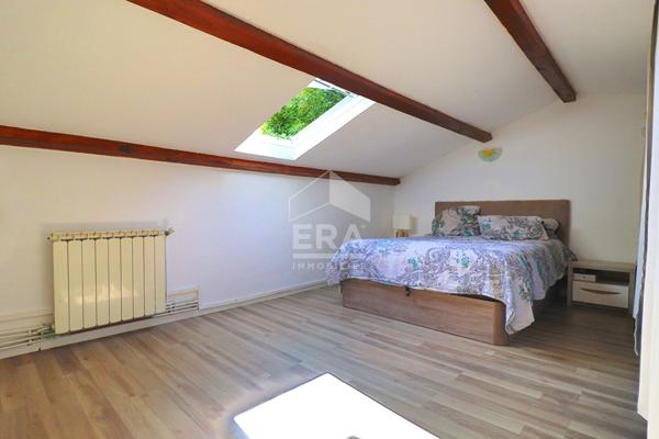 MAISON 5 Pièces 110 M²  4 CHAMBRES  TERRASSE 30 M²  BALCON 9 M² 2 PARKINGS PRIVATIFS  CALME  EXPOSITION SUD