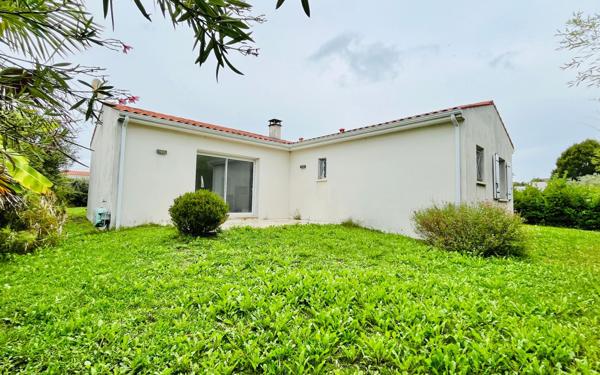 Maison à vendre    4 pièces •  Royan