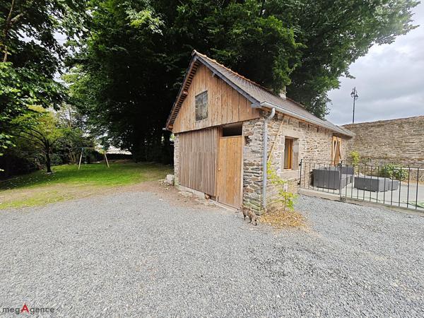 Maison à MALESTROIT, 56140 - 9 pièces 225m²