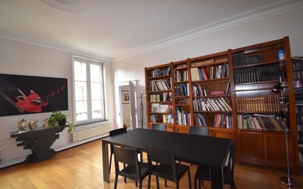 Appartement à vendre    5 pièces • 238 m2 Metz