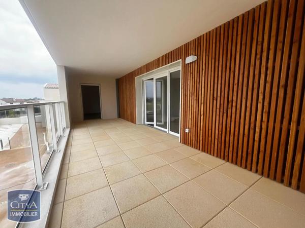 Appartement à louer 3 pièces 63.3m² Rodilhan (30230)