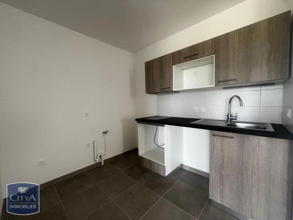 Appartement à louer 3 pièces 63.3m² Rodilhan (30230)