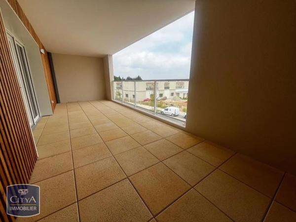 Appartement à louer 3 pièces 63.3m² Rodilhan (30230)