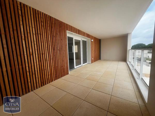 Appartement à louer 3 pièces 63.3m² Rodilhan (30230)