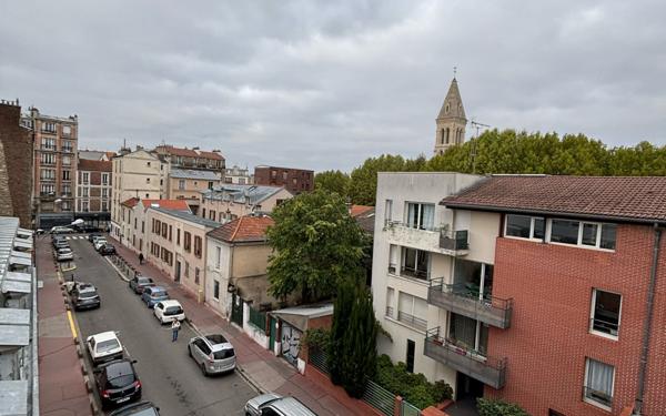 Appartement à vendre    2 pièces • 35,28 m2 Saint-Ouen