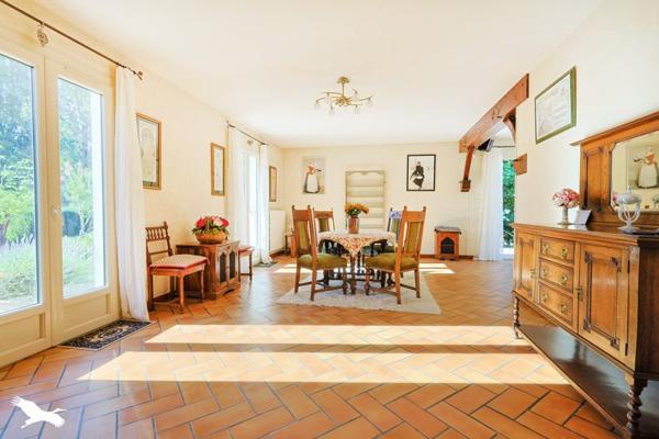 Maison à vendre 314 160 € La Force 7 p 205 m² DPE D