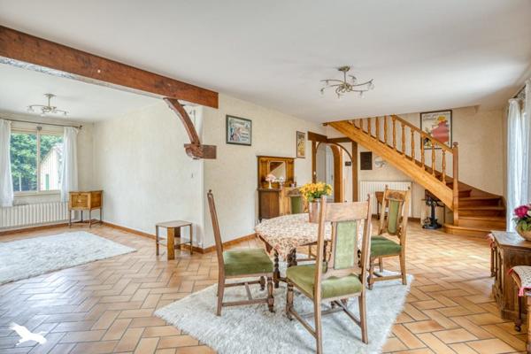 Maison à vendre 314 160 € La Force 7 p 205 m² DPE D