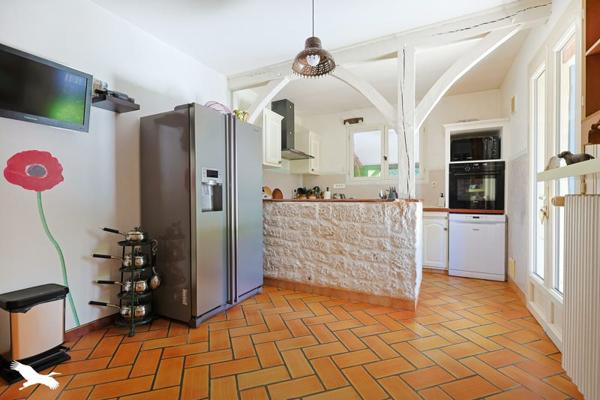 Maison à vendre 314 160 € La Force 7 p 205 m² DPE D