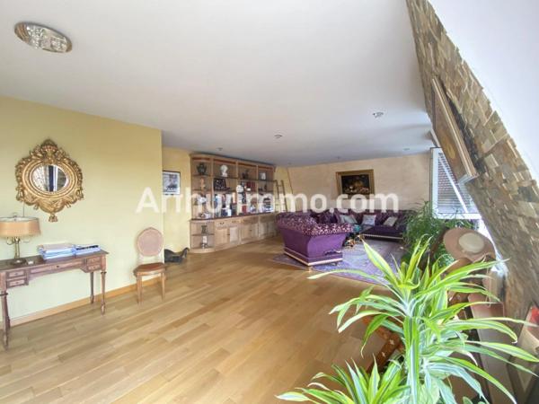 Vente Appartement 7 pièces 136 m2 à Livry-Gargan