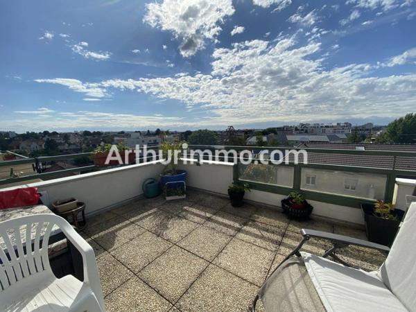 Vente Appartement 7 pièces 136 m2 à Livry-Gargan