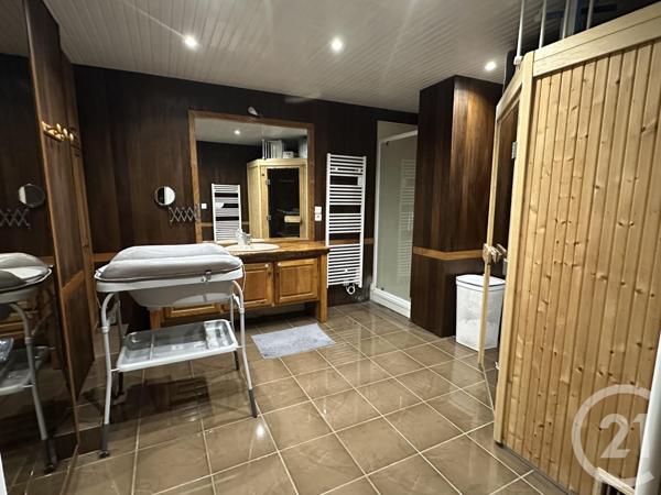 Appartement F5 à vendre  5 pièces - 162,12 m2 ROZAY EN BRIE - 77