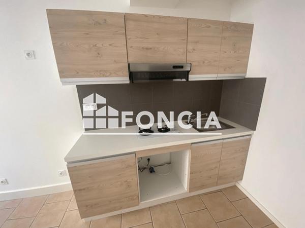 Location Studio 22.5 m² - 101 RUE JEAN JAURES Fleurance 32500