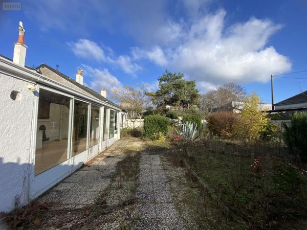 Maison à vendre à Montlouis-sur-Loire dans l'Indre-et-Loire (37270), ref : 37037/292B   
MONTLOUIS SUR LOIRE