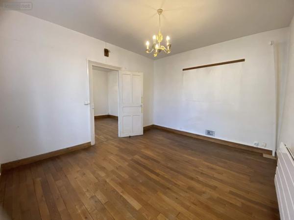 Maison à vendre à Montlouis-sur-Loire dans l'Indre-et-Loire (37270), ref : 37037/292B   
MONTLOUIS SUR LOIRE