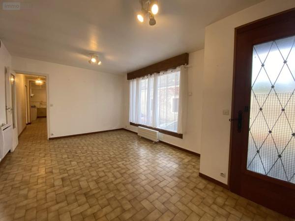 Maison à vendre à Montlouis-sur-Loire dans l'Indre-et-Loire (37270), ref : 37037/292B   
MONTLOUIS SUR LOIRE