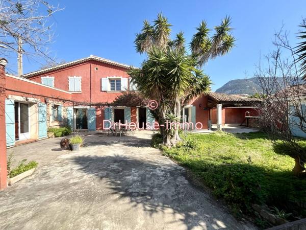 Maison à vendre 7 pièces de 195 m²