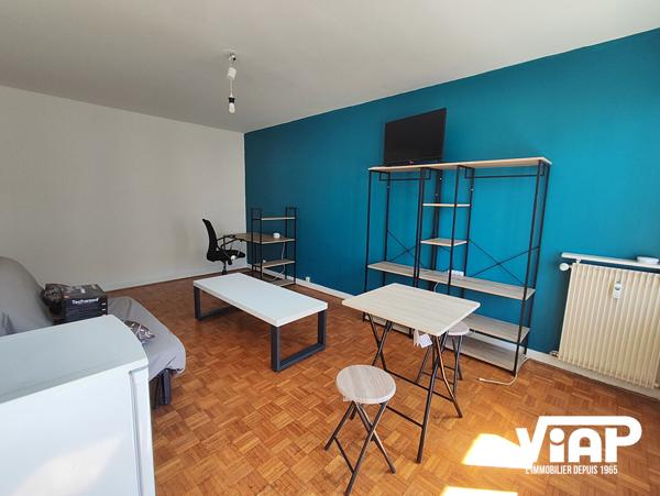 STUDIO MEUBLE PROCHE LYCÉE RENOIR , Limoges