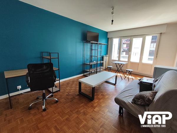 STUDIO MEUBLE PROCHE LYCÉE RENOIR , Limoges