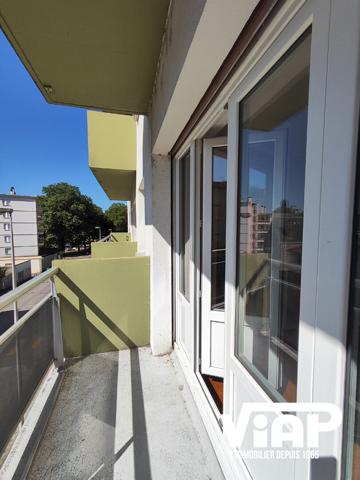STUDIO MEUBLE PROCHE LYCÉE RENOIR , Limoges