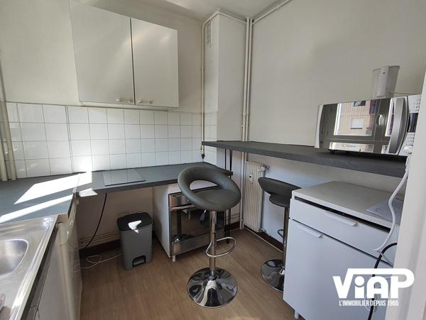 STUDIO MEUBLE PROCHE LYCÉE RENOIR , Limoges