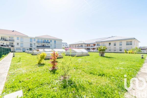Appartement 3 pièces de 66 m² à Mantes-la-Jolie (78200)