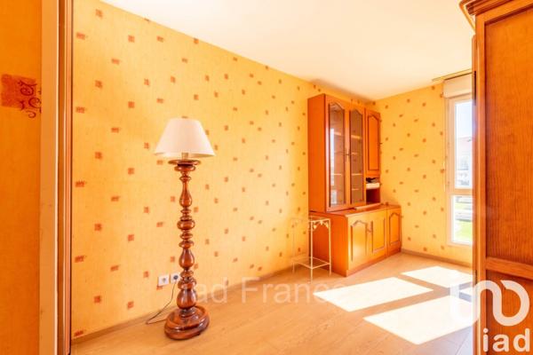 Appartement 3 pièces de 66 m² à Mantes-la-Jolie (78200)