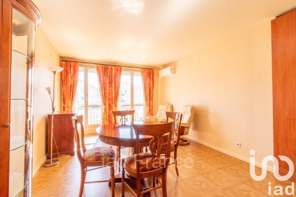 Appartement 3 pièces de 66 m² à Mantes-la-Jolie (78200)