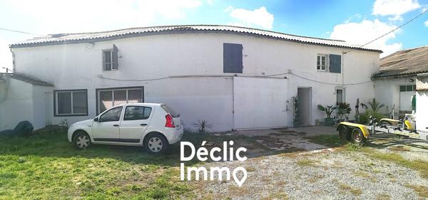 Vente maison Saint jean d'angely, 154m² 6 pièces 170 000€ Charente-maritime