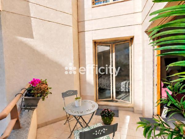 Appartement
         2 pièces
        - 40 m² Exclusivité 350 000 € *