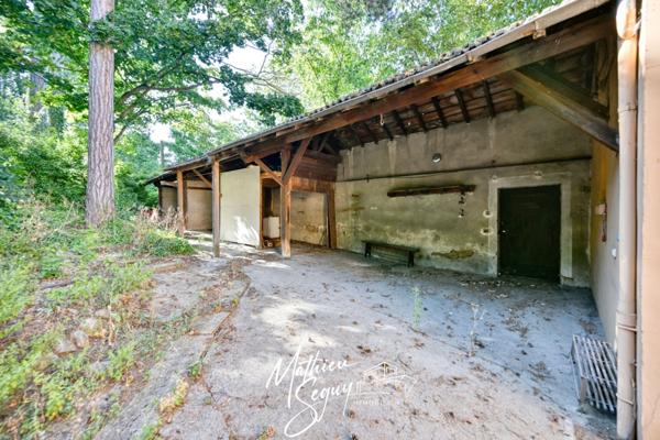 COEUR DE VERNAISON : Maison de village P4 duplex au coeur d'un magnifique parc classé