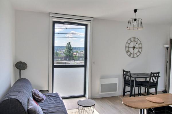 STUDIO MEUBLEE-QUARTIER ATLANTIS