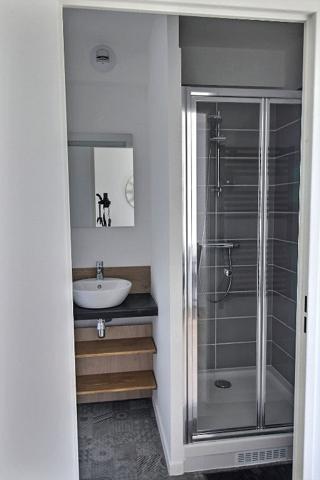 STUDIO MEUBLEE-QUARTIER ATLANTIS