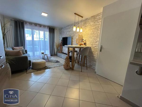 Appartement à louer 2 pièces 42m²