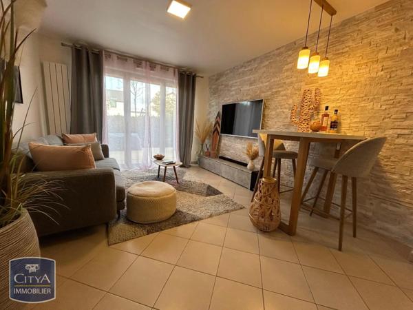 Appartement à louer 2 pièces 42m²