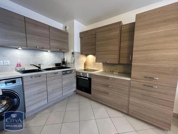 Appartement à louer 2 pièces 42m²