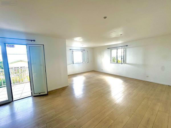 Maison à vendre à La-Plaine-Des-Cafres à la Réunion (97418), ref : 97424/160   
PLAINE DES CAFRES