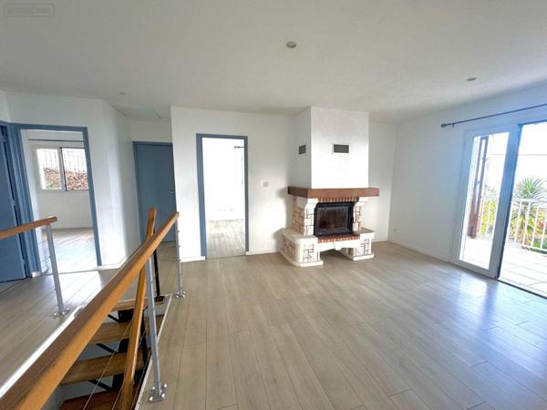 Maison à vendre à La-Plaine-Des-Cafres à la Réunion (97418), ref : 97424/160   
PLAINE DES CAFRES