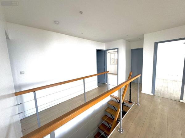 Maison à vendre à La-Plaine-Des-Cafres à la Réunion (97418), ref : 97424/160   
PLAINE DES CAFRES