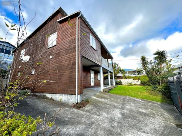 Maison à vendre à La-Plaine-Des-Cafres à la Réunion (97418), ref : 97424/160   
PLAINE DES CAFRES