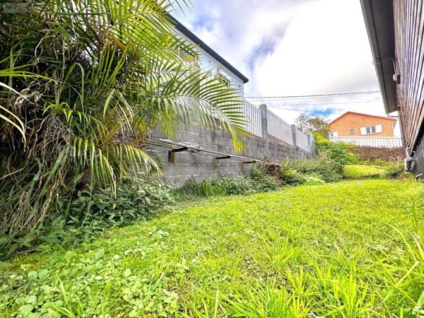 Maison à vendre à La-Plaine-Des-Cafres à la Réunion (97418), ref : 97424/160   
PLAINE DES CAFRES