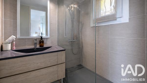 Appartement à vendre 3 pièces 68,37 m² Roquebrune-sur-Argens