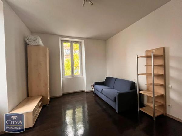 Appartement à louer 1 pièce 26.36m² Laval (53000)