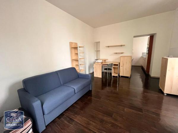 Appartement à louer 1 pièce 26.36m² Laval (53000)