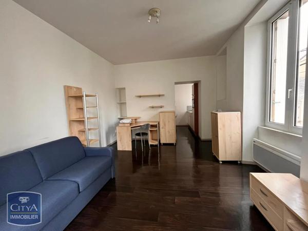 Appartement à louer 1 pièce 26.36m² Laval (53000)