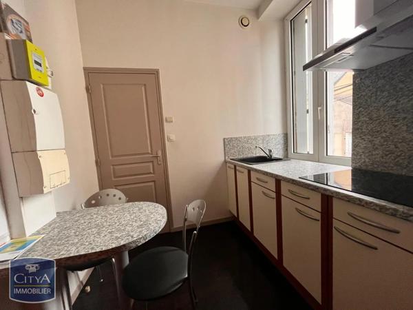 Appartement à louer 1 pièce 26.36m² Laval (53000)