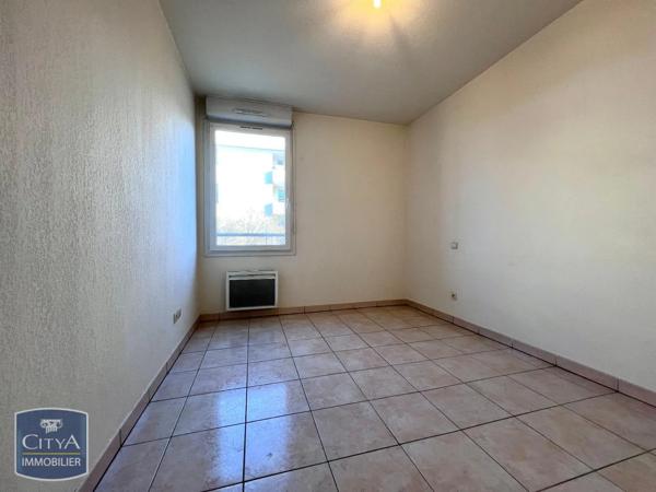 Appartement à louer 3 pièces 61.3m² Avignon (84140)