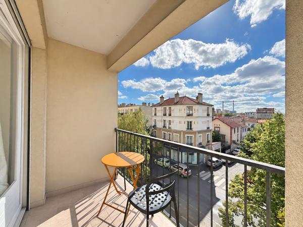 Beau 3 pièces avec balcon
